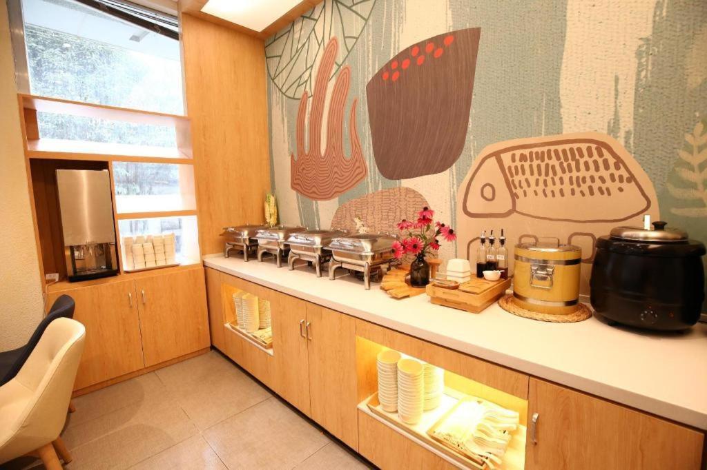 Hanting Hotel Shanghai Hongqiao Wuzhong Road Exterior foto